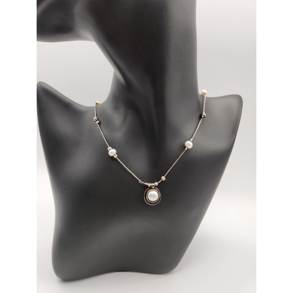 Hagar Satat Israel Sterling Silver 925 Pearl Station Necklace Pendant 17 Inch‎